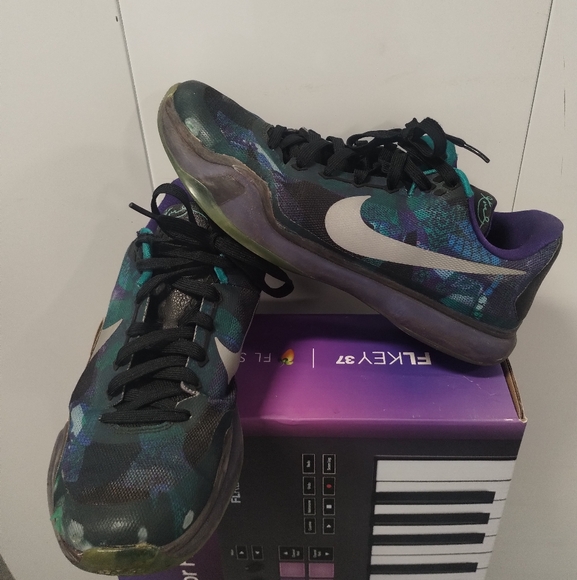 Nike Kobe Bryant X 10 Peach Jam Overcome Emerald Purple 705317-305 Mens Size 11. - Picture 9 of 11